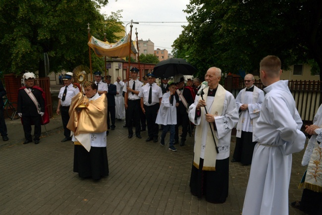 Pełne folkloru Boże Ciało w Opocznie