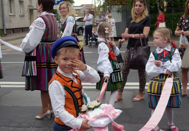 Pełne folkloru Boże Ciało w Opocznie