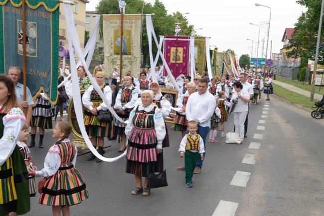 Pełne folkloru Boże Ciało w Opocznie