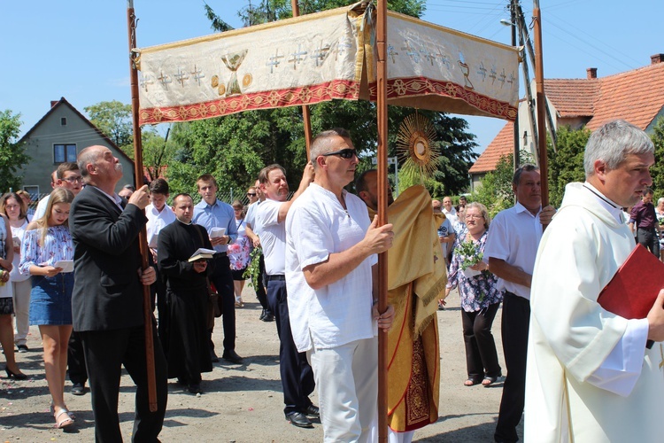 Procesja Bożego Ciała w Bagnie 2019