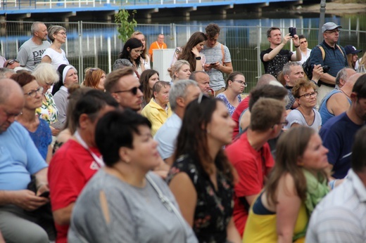 Bądz jak Jezus - koncert w Mysłowicach