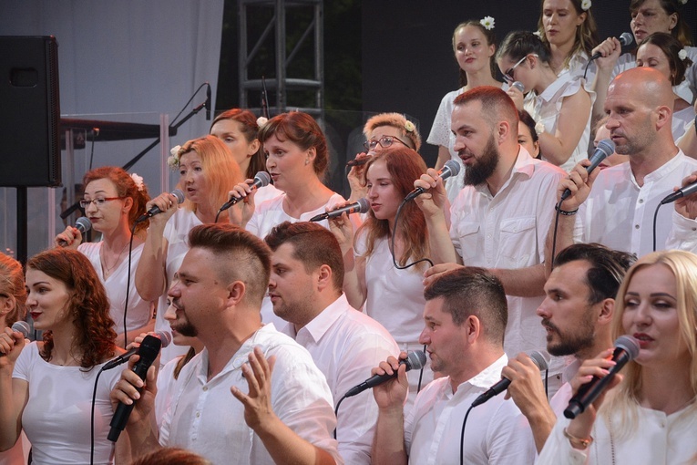 10. Koncert Uwielbienia