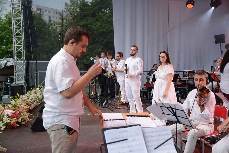 10. Koncert Uwielbienia