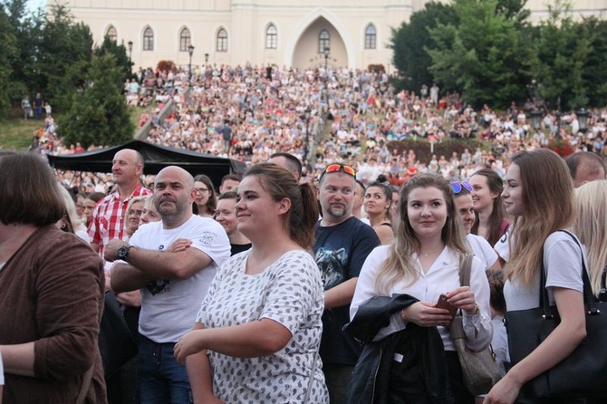 XVII Koncert Chwały