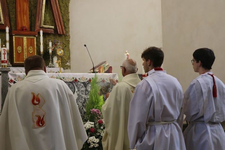 Boże Ciało 2019 - Wałbrzych, parafia pw. św. Barbary