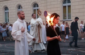 Przyjmij to Słowo, które stało się ciałem