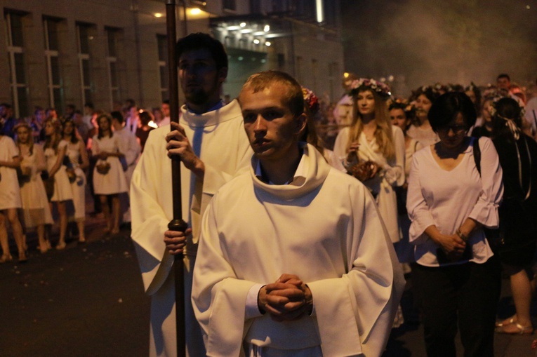 Akademicka procesja Bożego Ciała u dominikanów