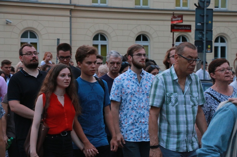 Akademicka procesja Bożego Ciała u dominikanów