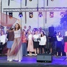 Koncert odbył się w ogrodach parafialnych przy strzegomskiej bazylice.