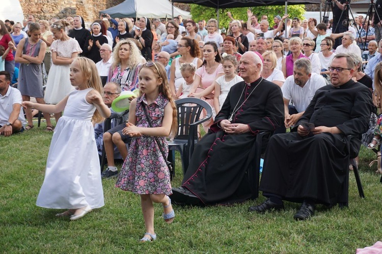 Koncert uwielbienia "Rozpalić serca"