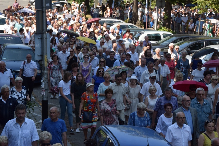 Międzyparafialna procesja Bożego Ciała z wrocławskiego Kozanowa na Pilczyce