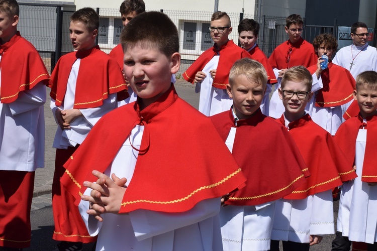 Międzyparafialna procesja Bożego Ciała z wrocławskiego Kozanowa na Pilczyce