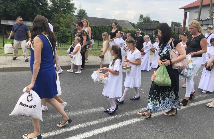 Boże Ciało w parafii NMP Wspomożenia Wiernych w Czechowicach-Dziedzicach - 2019