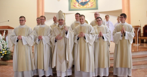 Pięciu nowych diakonów diecezji gdańskiej