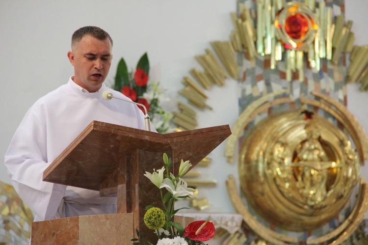 Tarnów. Nadzwyczajni szafarze Komunii św. w kościele bł. Karoliny