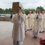 Tarnów. Nadzwyczajni szafarze Komunii św. w kościele bł. Karoliny