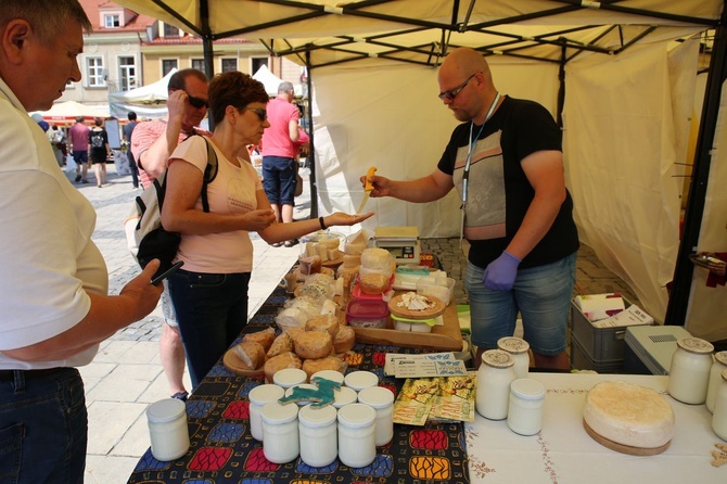 Sandomierski festiwal "Chleb Wino Ser". 