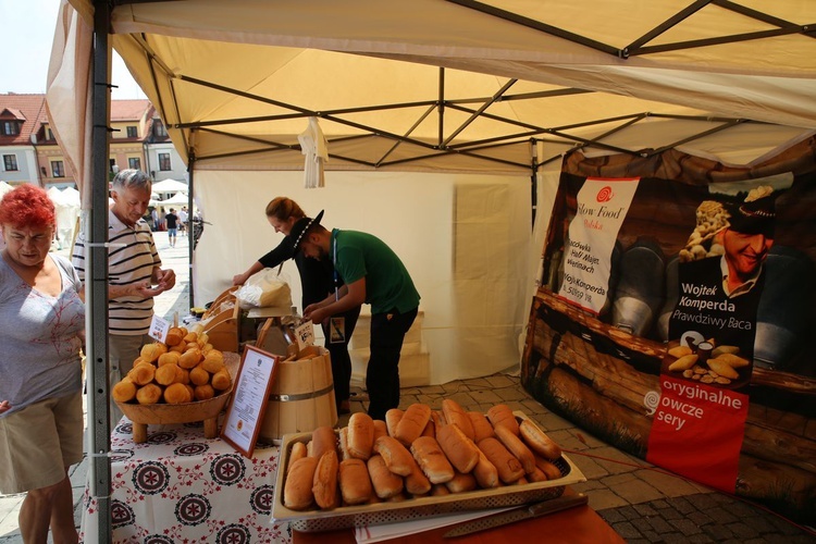 Sandomierski festiwal "Chleb Wino Ser". 