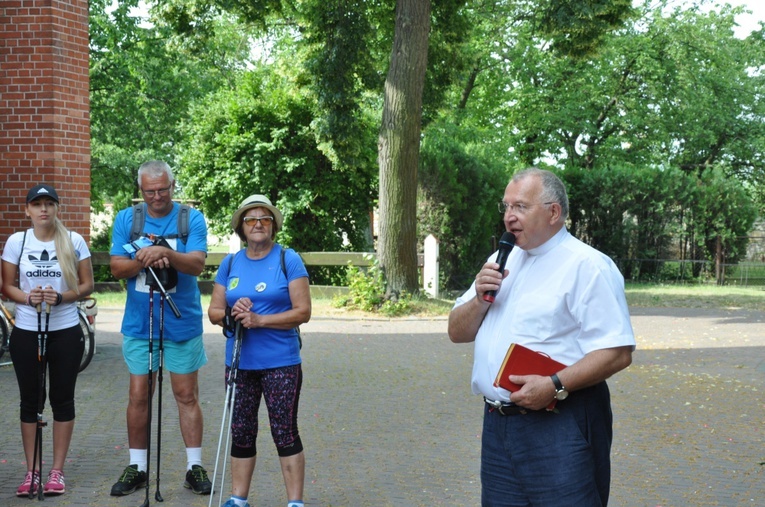 10. Pielgrzymka Entuzjastów Nordic Walking
