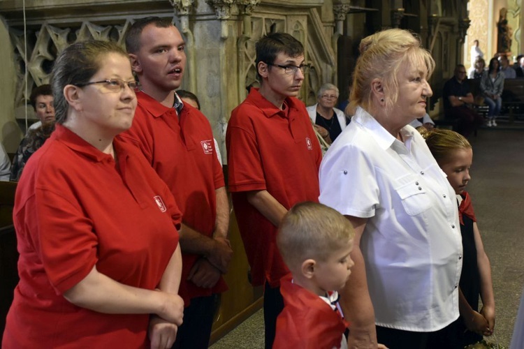 Msza św. i benefis z okazji 50-lecia kapłaństwa bp. Ignacego Deca