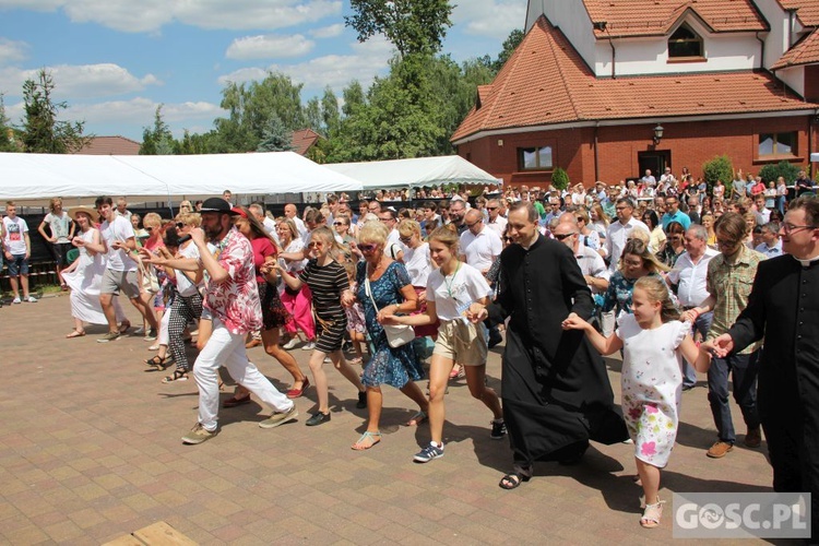 Festyn na Szmaragdowym Wzgórzu