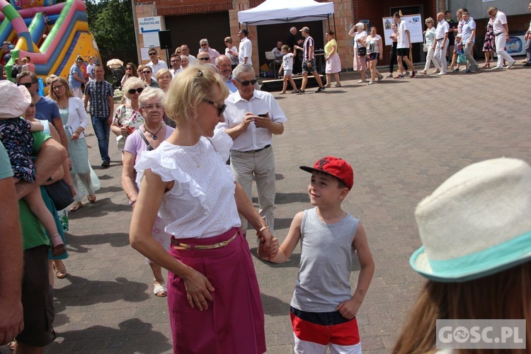 Festyn na Szmaragdowym Wzgórzu