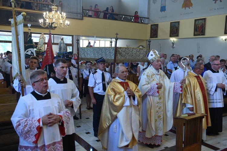 "My chcemy Boga" - śpiewano na zakończenie Eucharystii.