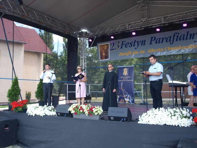 Festyn przy parafii pw. św. Alberta Chmielowskiego w Zielonej Górze