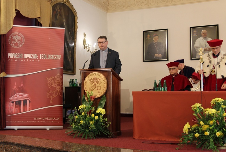 Doktorat honoris causa PWT dla bp. Ignacego Deca