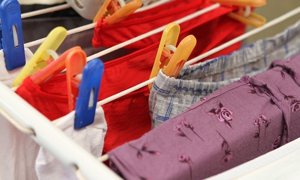 Upały, a dress code. Śląski Instytut Szkoleń: nic nas nie zwalnia z bycia eleganckim