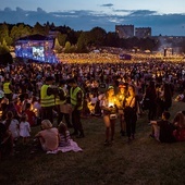 50-tysięczny tłum uwielbiał Boga na rzeszowskim koncercie Jednego Serca, Jednego Ducha. 20.06.2019
Rzeszów