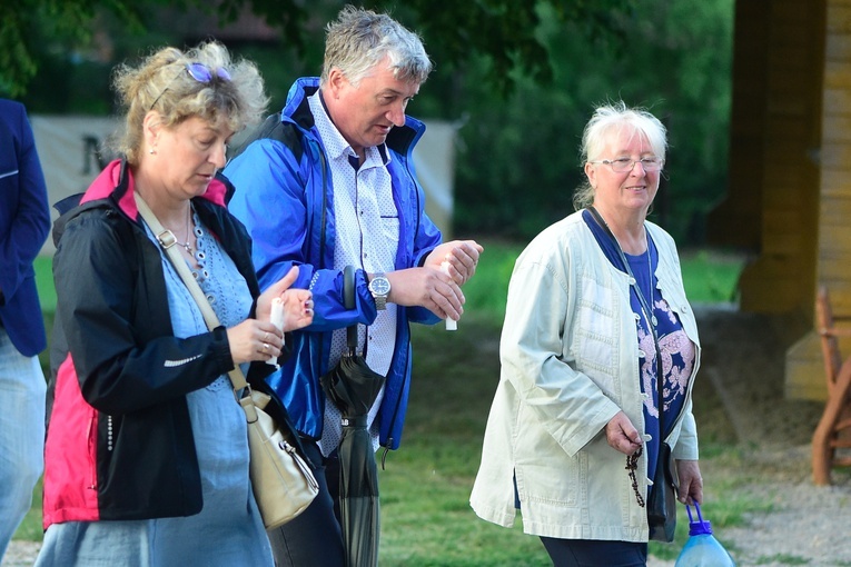 Gietrzwałd. Uroczystości 142. rocznicy rozpoczęcia objawień maryjnych