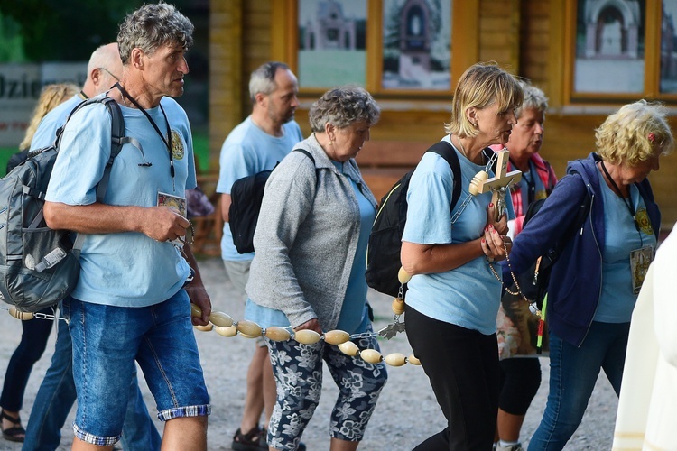 Gietrzwałd. Uroczystości 142. rocznicy rozpoczęcia objawień maryjnych