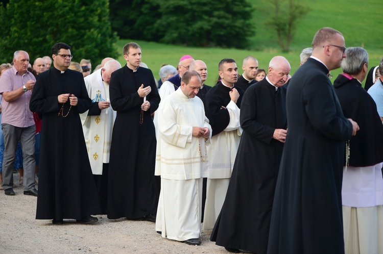 Gietrzwałd. Uroczystości 142. rocznicy rozpoczęcia objawień maryjnych