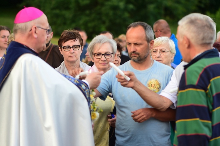 Gietrzwałd. Uroczystości 142. rocznicy rozpoczęcia objawień maryjnych