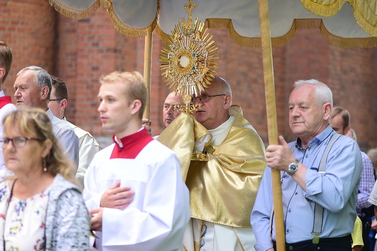 Gietrzwałd. Uroczystości 142. rocznicy rozpoczęcia objawień maryjnych