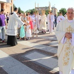 Błogosławieństwo odnowionych organów w Mielcu