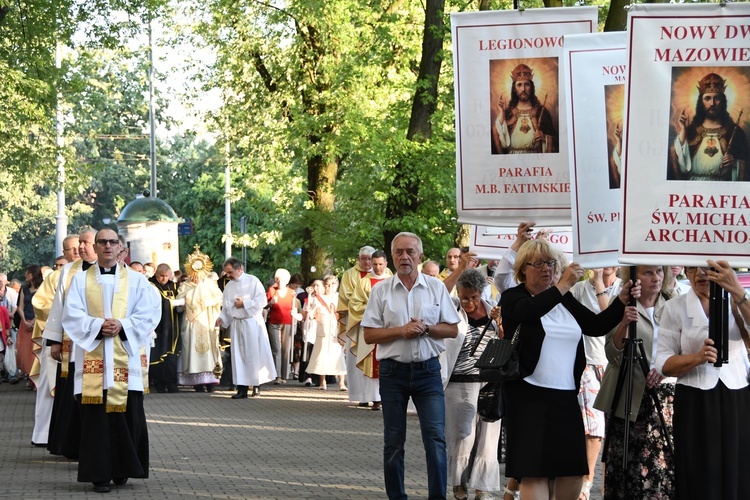 100 lat parafii na Kawęczyńskiej