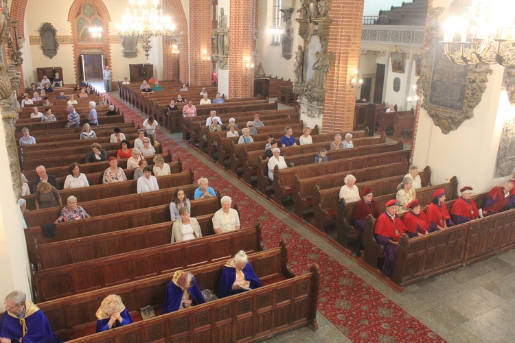 Święci Piotrze i Pawle - módlcie się za nami!