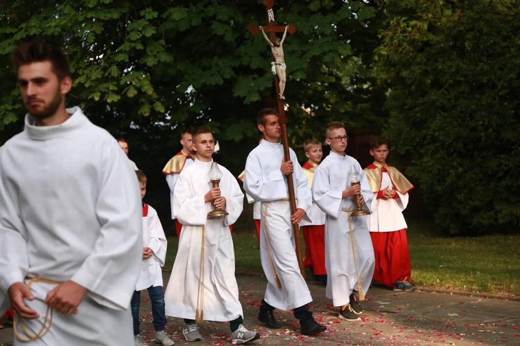 Figura Serca Jezusa w Oleśnie