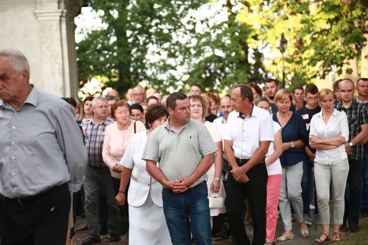 Figura Serca Jezusa w Oleśnie