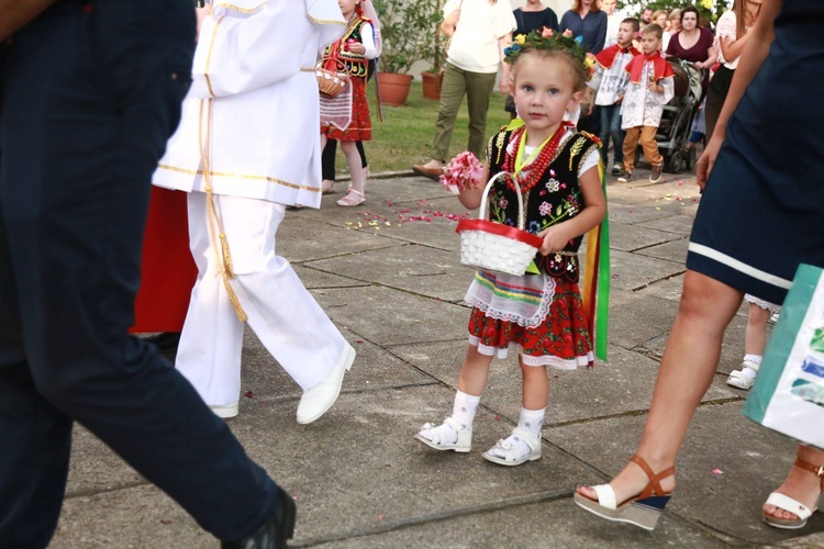 Figura Serca Jezusa w Oleśnie