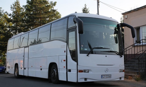 "Sursum Corda Kamesznica" - z takim napisem będzie jeździł po Europie parafiany autobus!