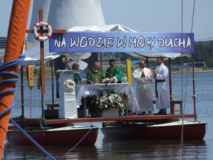 Msza św. na zalewie rybnickim