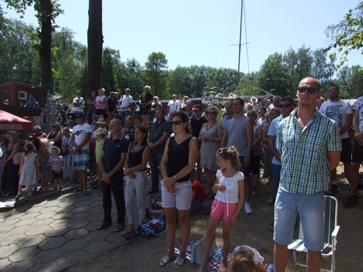 Msza św. na Zalewie Rybnickim