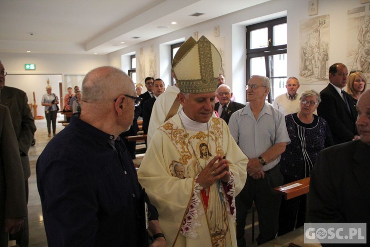 Relikwie św. Jana Pawła II w Kęszycy Leśnej