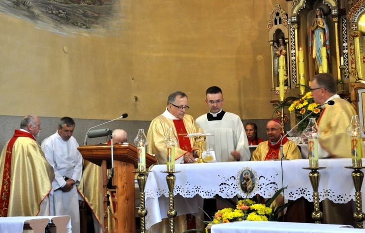 Święcenia diakona stałego w Roszowickim Lesie