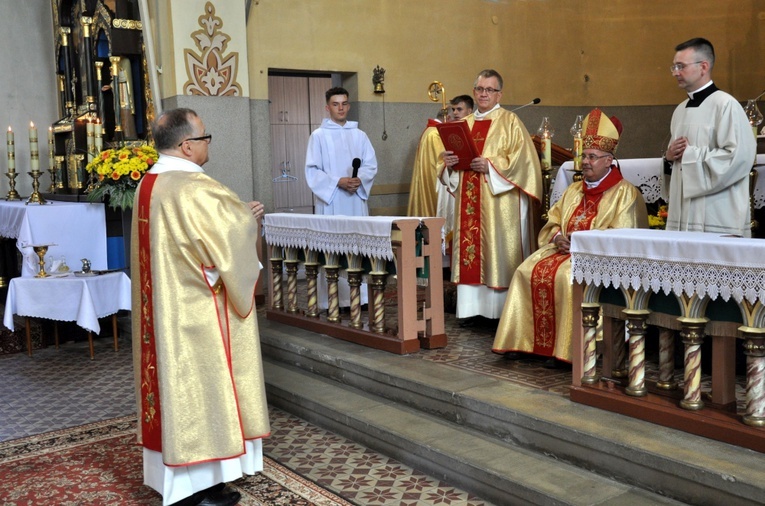 Święcenia diakona stałego w Roszowickim Lesie