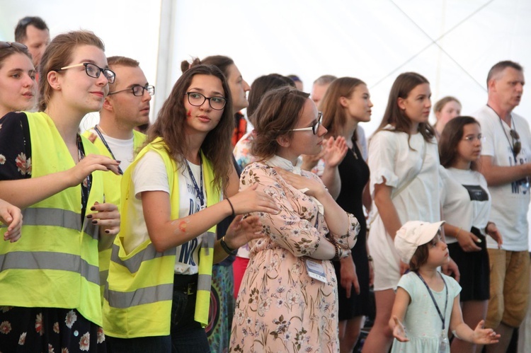 Uwielbienie "Laboratorium Miłości 3" w Starym Sączu