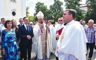 Rocznicowym uroczystościom przewodniczył biskup koszalińsko-kołobrzeski.